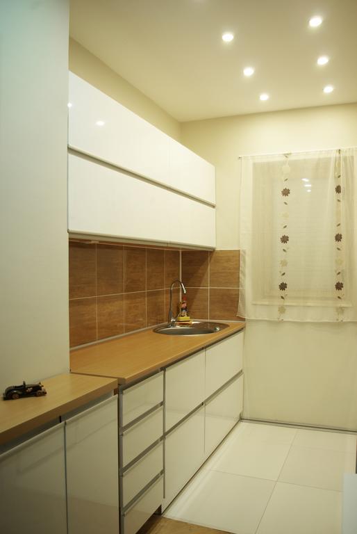 Square Studio Apartment Ниш Екстер'єр фото