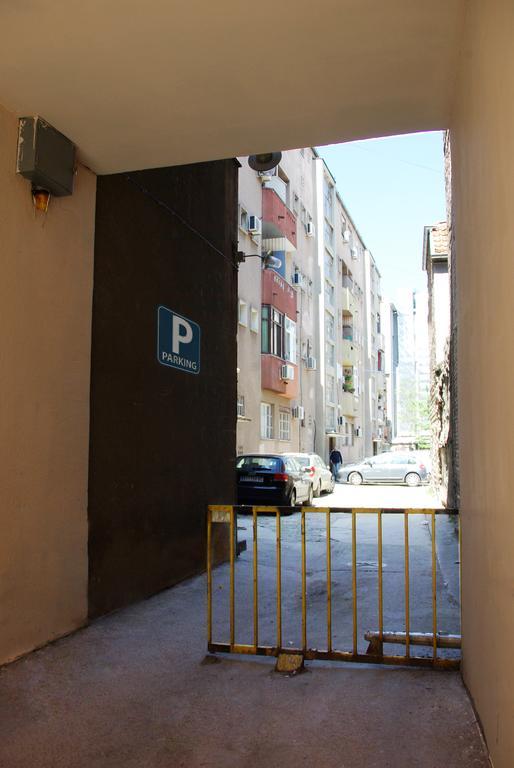 Square Studio Apartment Ниш Екстер'єр фото