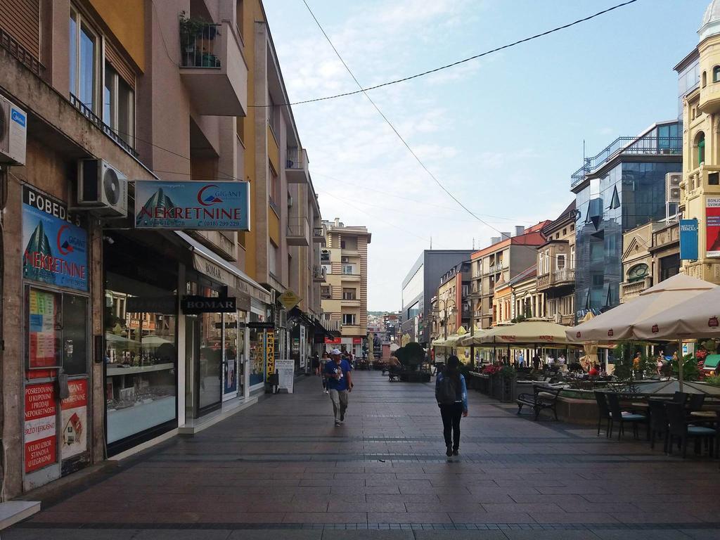 Square Studio Apartment Ниш Екстер'єр фото
